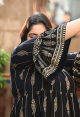 Plus Size Black Gold Printed Flared Sleeves Rayon Dress