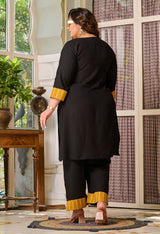 Plus Size Fresh Black Mustard Patchwork Kurta Set
