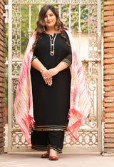 Plus Size Crystal Black Embellished Kurta Set with Crushed Pink Dupatta
