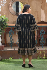 Plus Size Black Gold Printed Flared Sleeves Rayon Dress