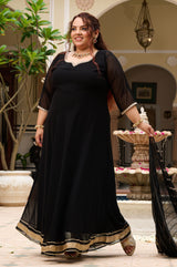 Plus Size Timeless Black Flowing Anarkali with Statement Foil Dupatta
