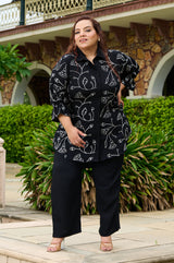 Plus Size Guldaasta Black Aari Embroidered Co-ord Set