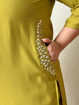 Plus Size Parrot Green Mirror Embellished Co-ord Set