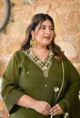 Aafreen Mehendi Mul Chanderi Mirror Embroidered Kurta Set with Dupatta