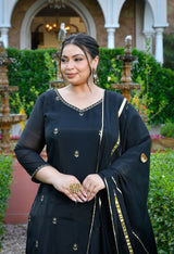 Zariya Black Mul Chanderi Embroidered 3-Piece Kurta Set with Dupatta