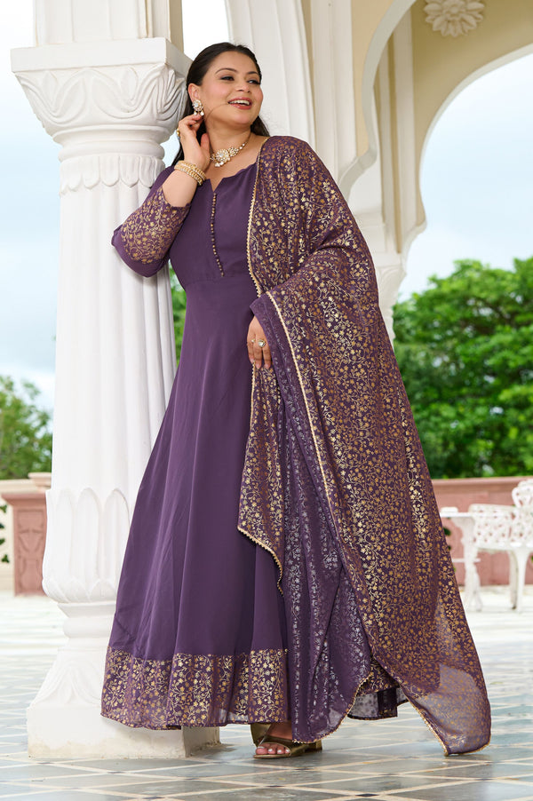 Plus Size Elegant Lavender Anarkali Ensemble with Gold Foil Accents