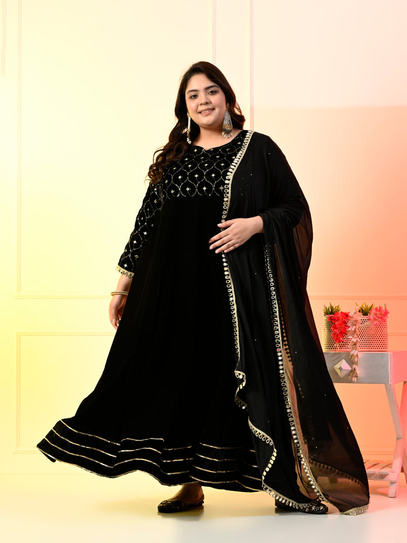 Plus Size Black Embroidered Velvet Anarkali with Dupatta