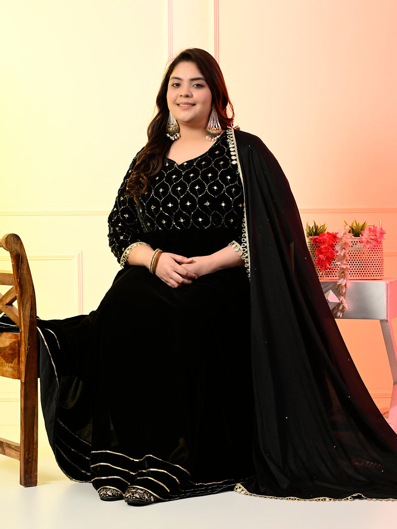 Plus Size Black Embroidered Velvet Anarkali with Dupatta