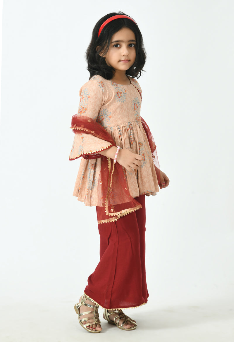 Girls Peach-Coloured Floral Printed Kurti with Palazzos & With Dupatta