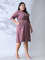 Elegant Dusty Pink Dress with Belt Accent & Feminine Fit