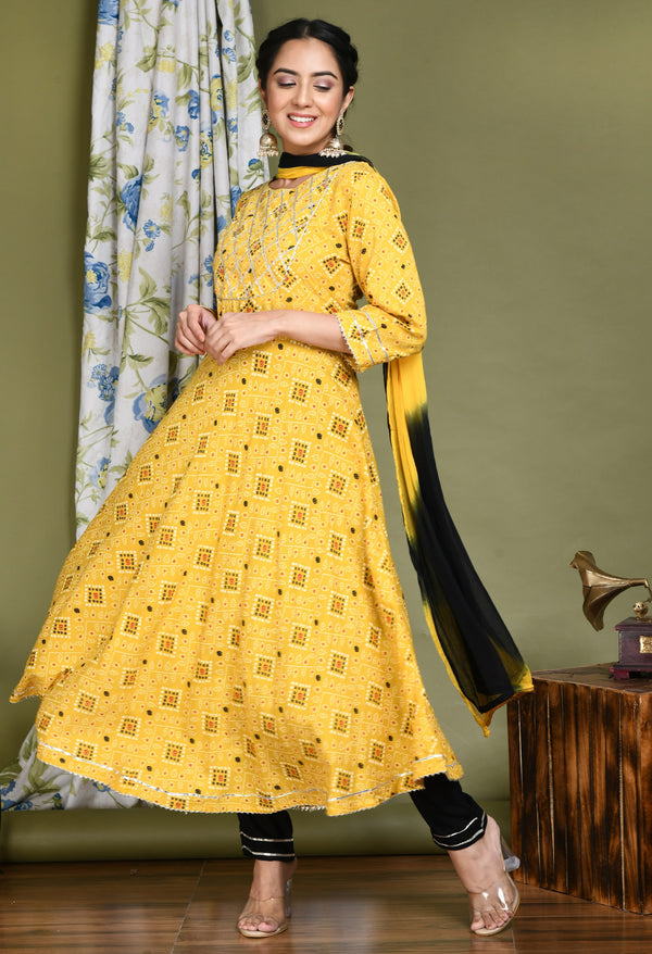 Women Yellow Printed Anarkali Kurta Set