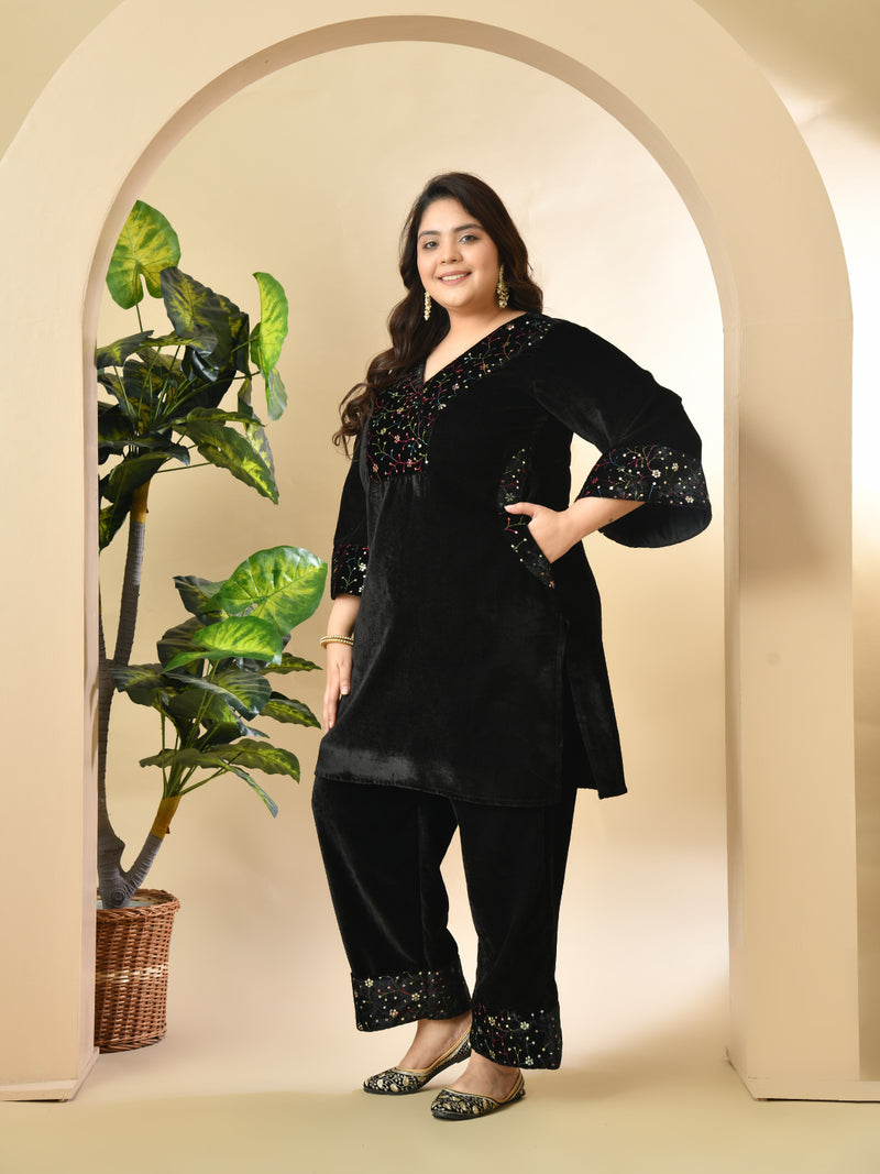 Plus Size Black Embroidered Velvet Co-ord Set