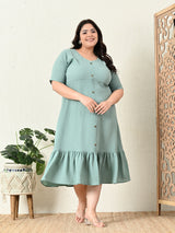 Plus Size Pista Green Crinkle Midi Dress