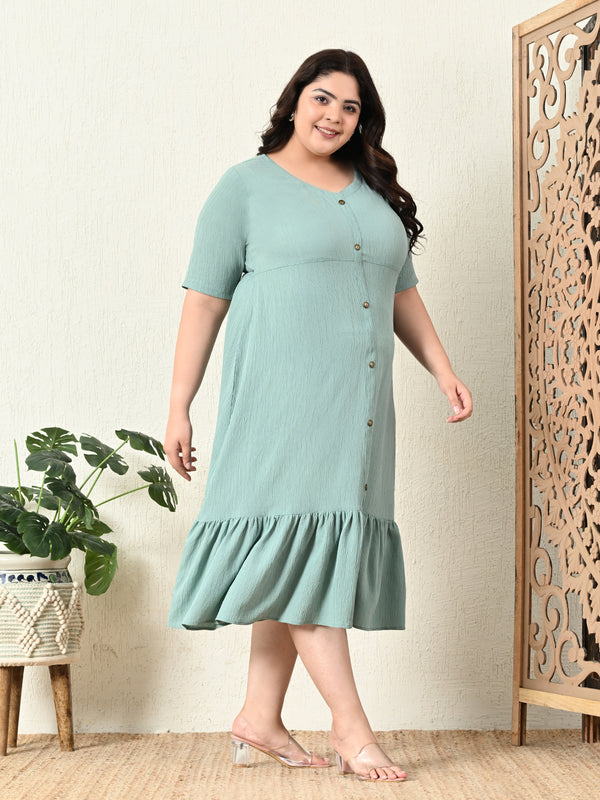 Plus Size Pista Green Crinkle Midi Dress