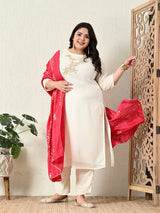 Plus Size White Pearl Georgette Kurta Set with Magenta Dupatta